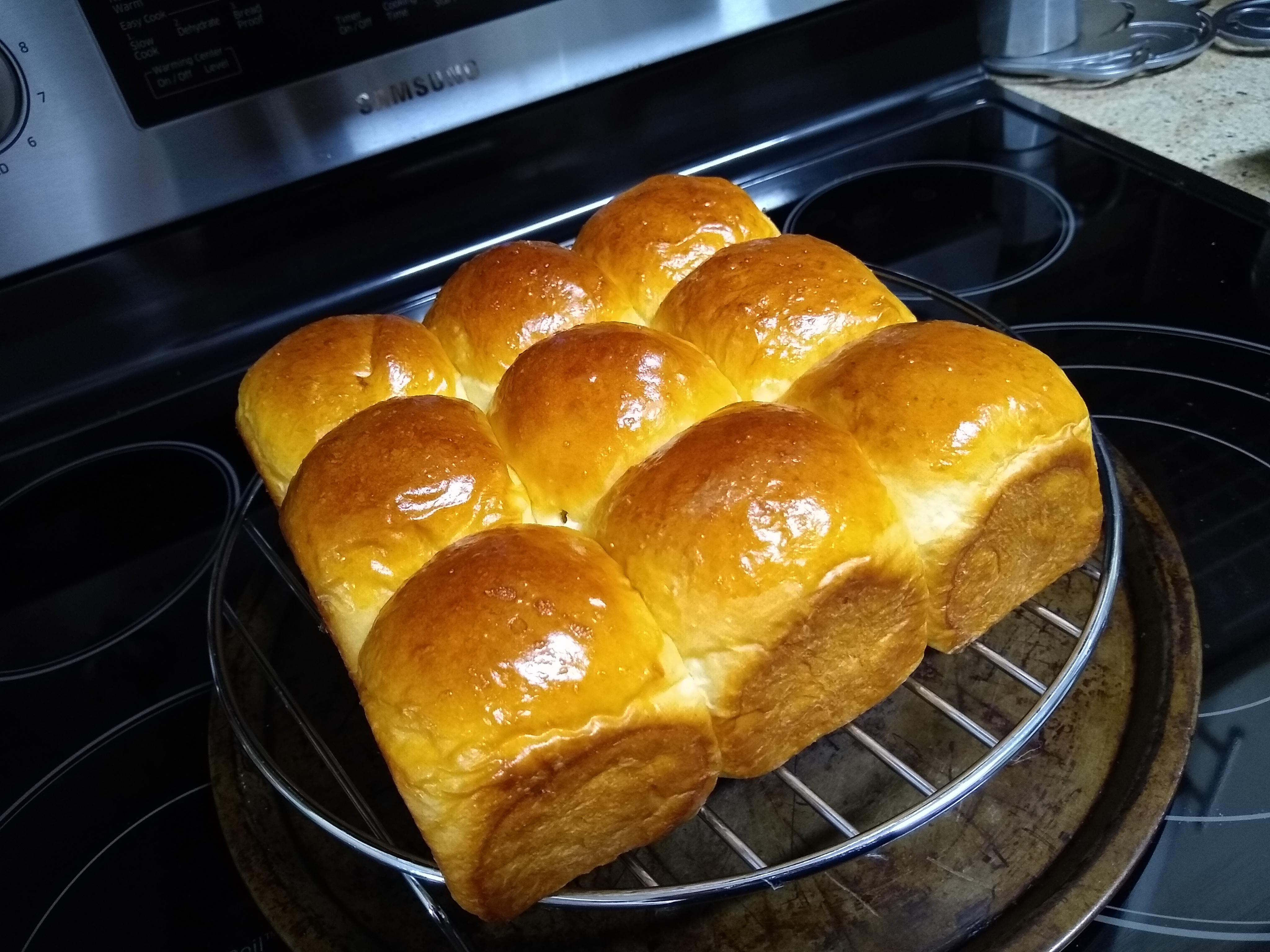 milk bread rolls