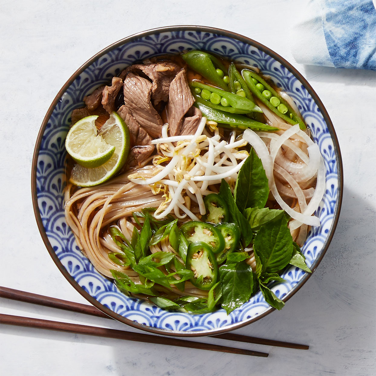 how many calories in pho with beef