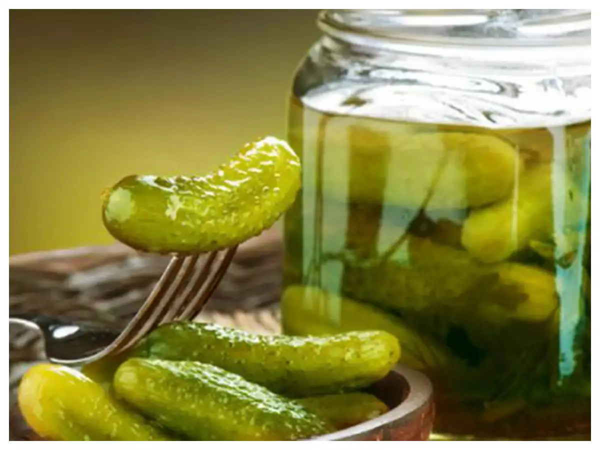 does pickle juice help with a hangover