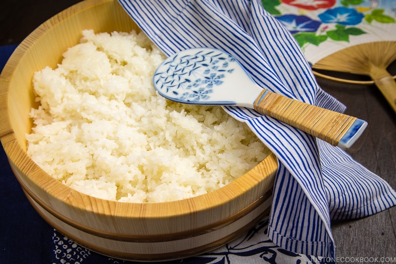 sushi rice in rice cooker